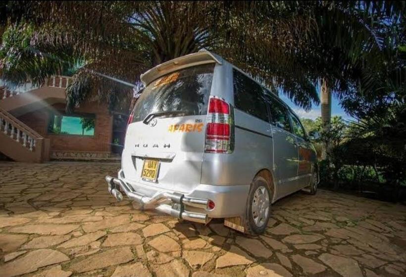 اتاق استاندارد با بالکن, Hibis Hotel Entebbe