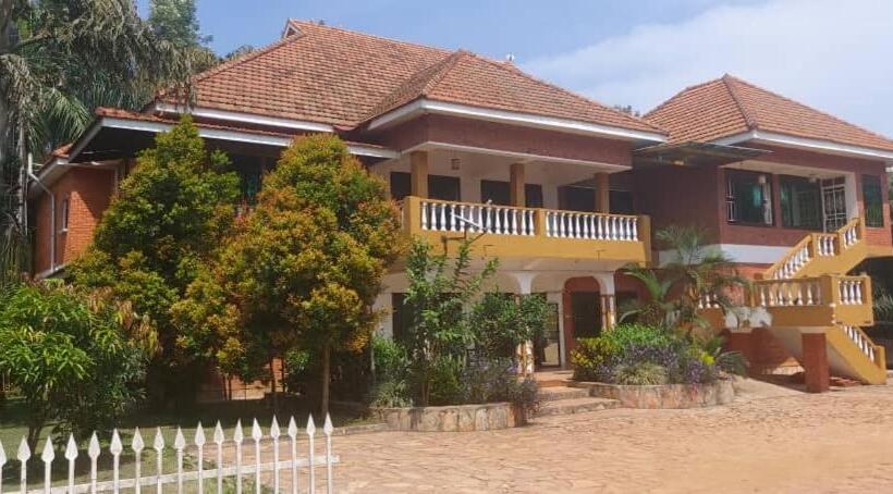 اتاق استاندارد با بالکن, Hibis Hotel Entebbe