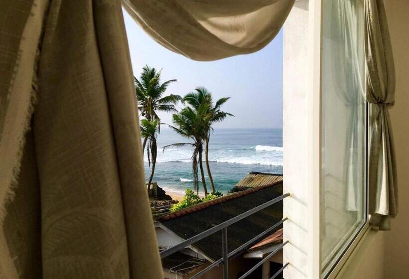 Deluxrum med Balkong, Remember