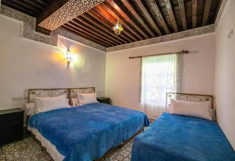 اتاق کلاسیک چهارنفره, Riad Mounana Fez Luxurious Palace & Spa
