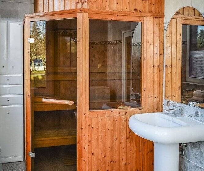 آپارتمان سوپریور 1 خوابه, Apartamenty Na Fali