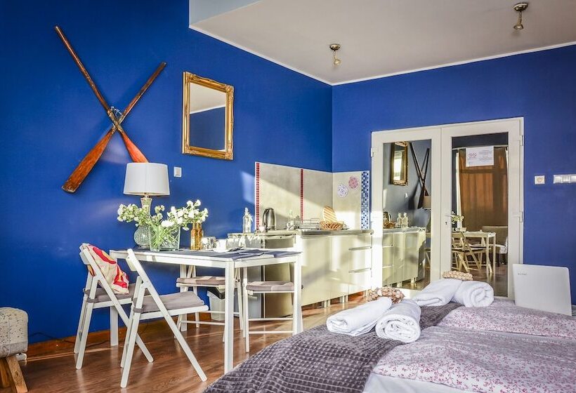 آپارتمان سوپریور 1 خوابه, Apartamenty Na Fali