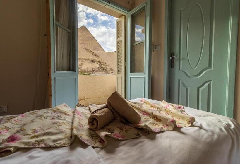 Pokój Deluxe z Balkonem, The Grand Pyramids View