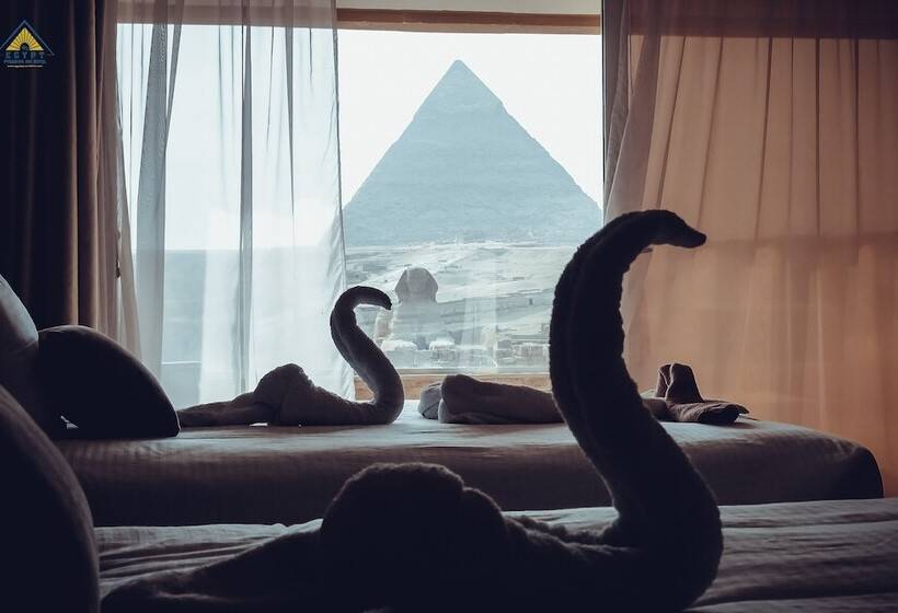 اتاق خانوادگی, Pyramids Heaven Inn