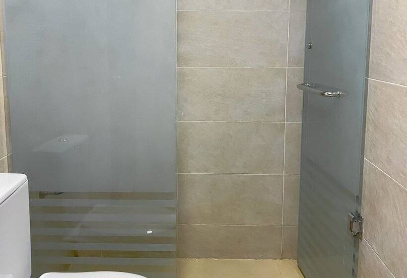 اتاق لوکس یک تخته, Pyramids Heaven Inn