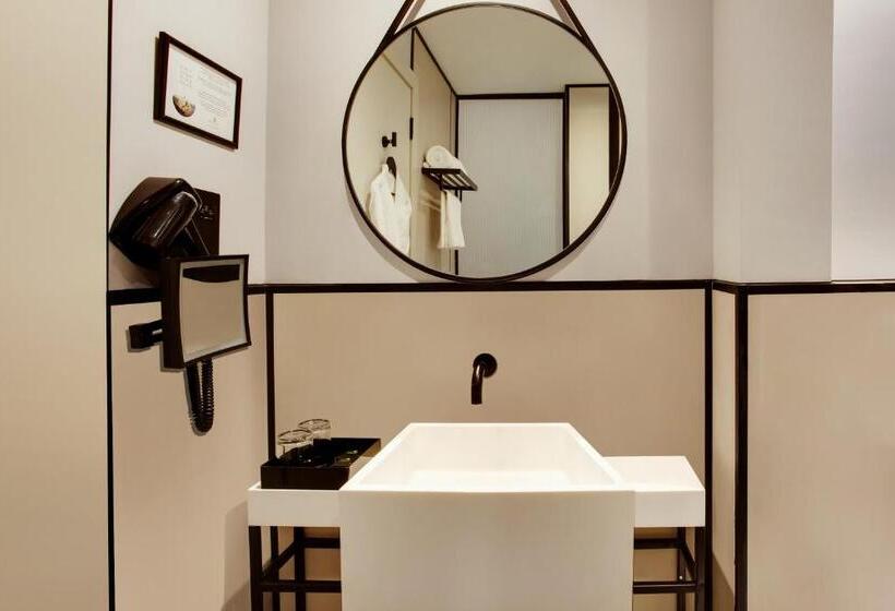 Полулюкс, Lemon Tree Hotel, Jumeirah Dubai