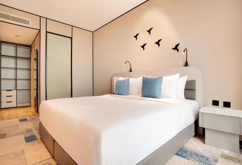 Президентский Люкс, Lemon Tree Hotel, Jumeirah Dubai