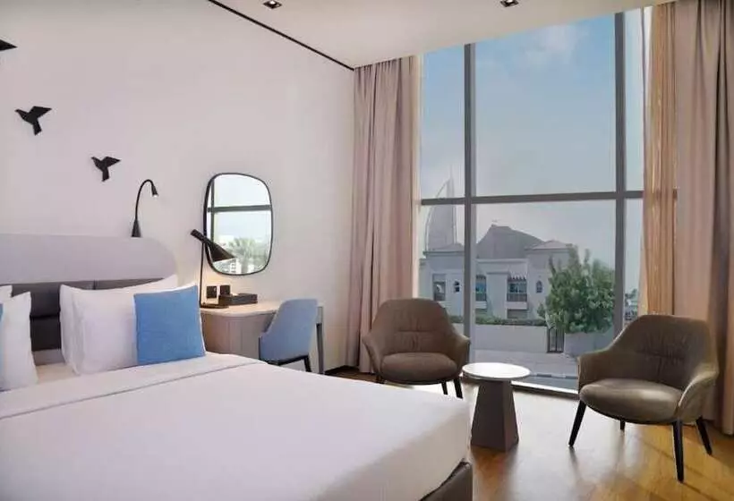 اتاق سوپریور با چشم‌انداز, Lemon Tree Hotel, Jumeirah Dubai