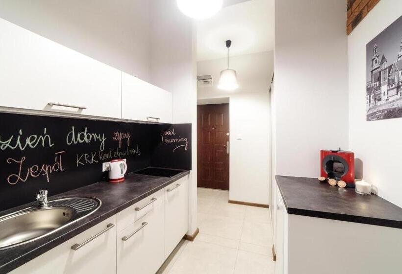 شقة غرفة نوم واحدة مزودة بشُرفة, 2 Nights Apartments