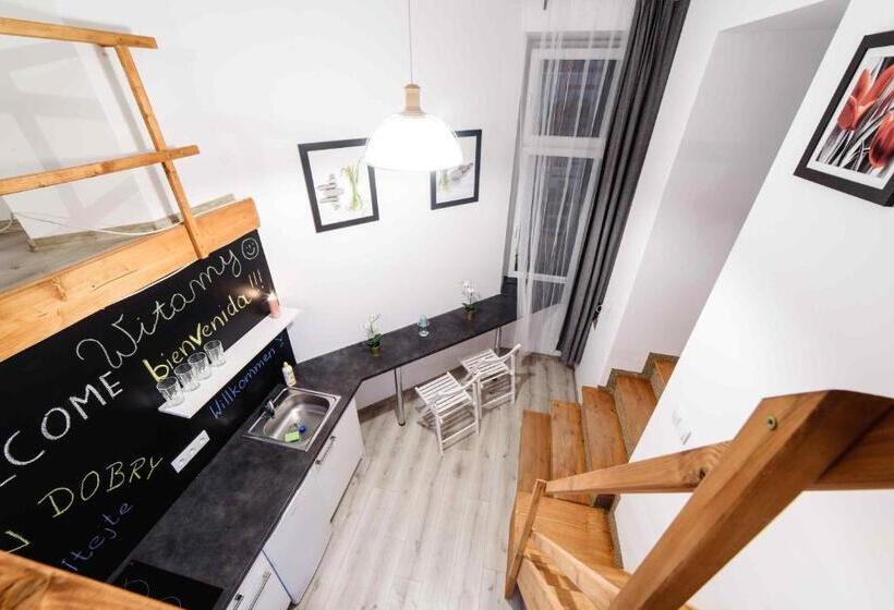 شقة غرفة واحدة, 2 Nights Apartments