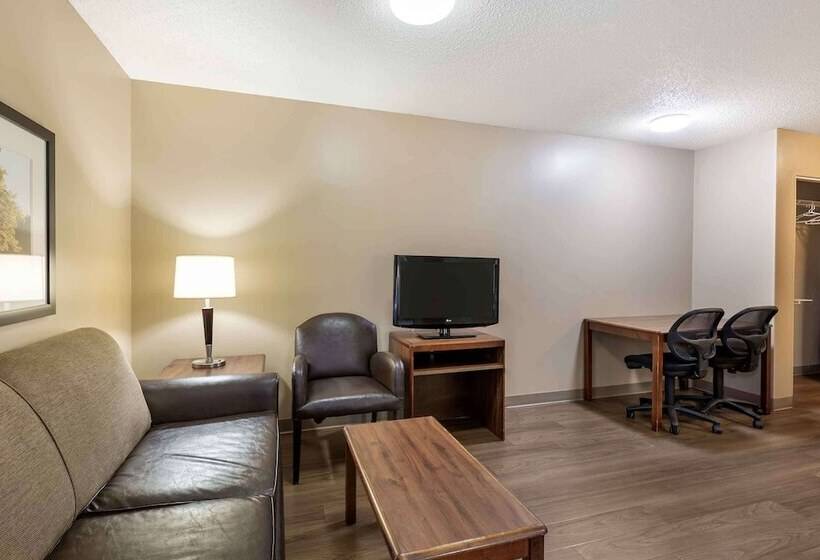 디럭스 스튜디오, Extended Stay America Suites  Cleveland  Great Northern Mall