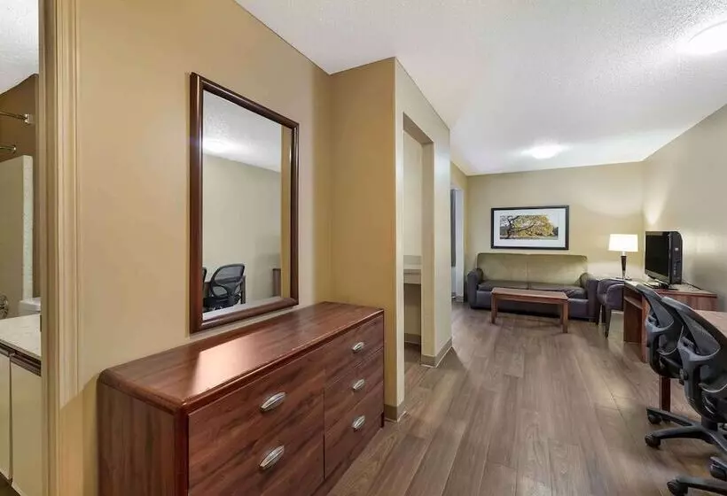 デラックススタジオ, Extended Stay America Suites  Cleveland  Great Northern Mall