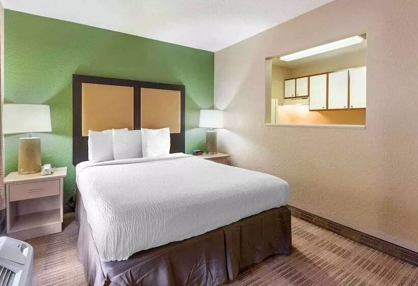 デラックススタジオ, Extended Stay America Select Suites   Raleigh   Cary   Regency Parkway South