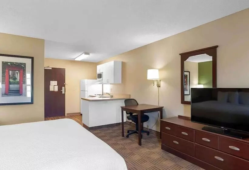 デラックススタジオ, Extended Stay America Suites  Richmond  W. Broad Street  Glenside  North