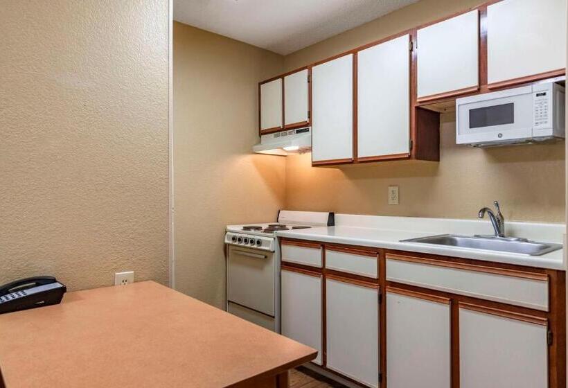 Студия Стандарт, Extended Stay America Suites  San Antonio  Colonnade  Medical