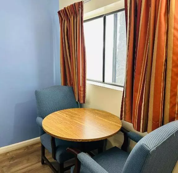 Standard-huone King-vuode, Hampton Motor Inn