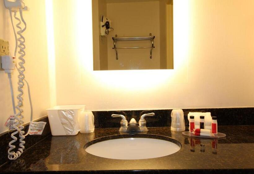 キングサイズベッドのスタンダードルーム, Howard Johnson By Wyndham Evansville East