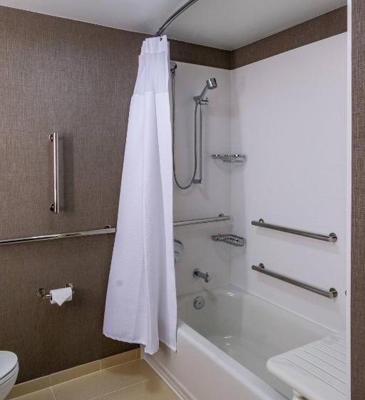 جناح لذوى الاحتياجات الخاصة, Springhill Suites Anchorage Midtown