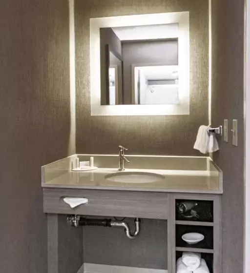 身障者適用スイートルーム, Springhill Suites Anchorage Midtown