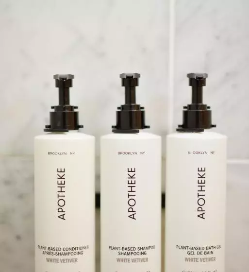 キングサイズベッドのスイートルーム, Voco St James Hotel, An Ihg