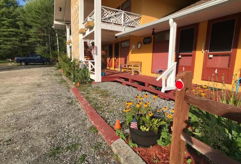 ガーデンビュースタンダードルーム, Snowdon Chalet Motel