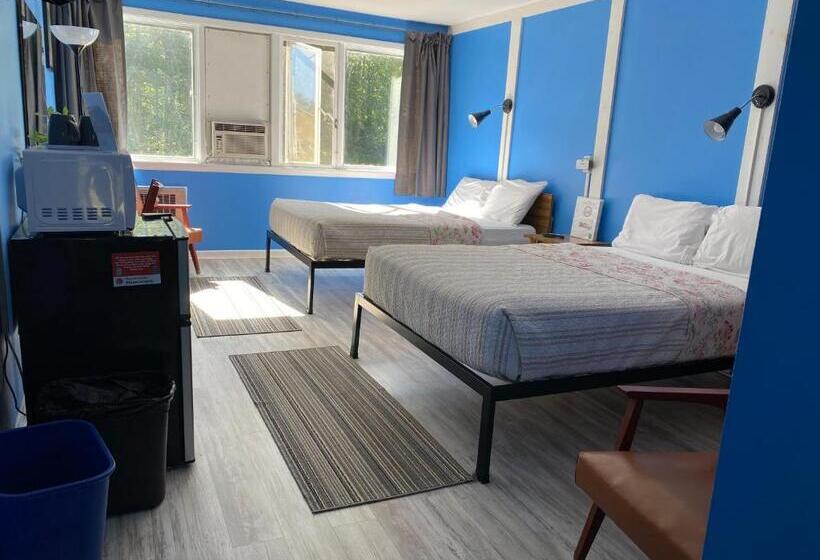 デラックスルーム, Snowdon Chalet Motel