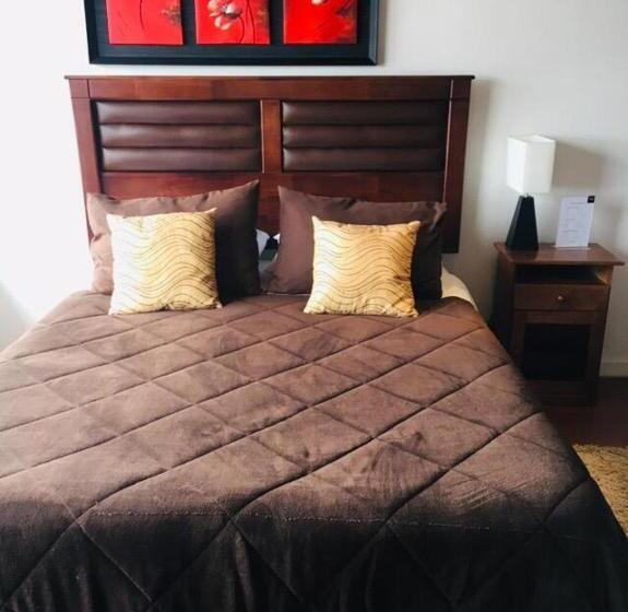 غرفة سوبيريور رباعية, Hf