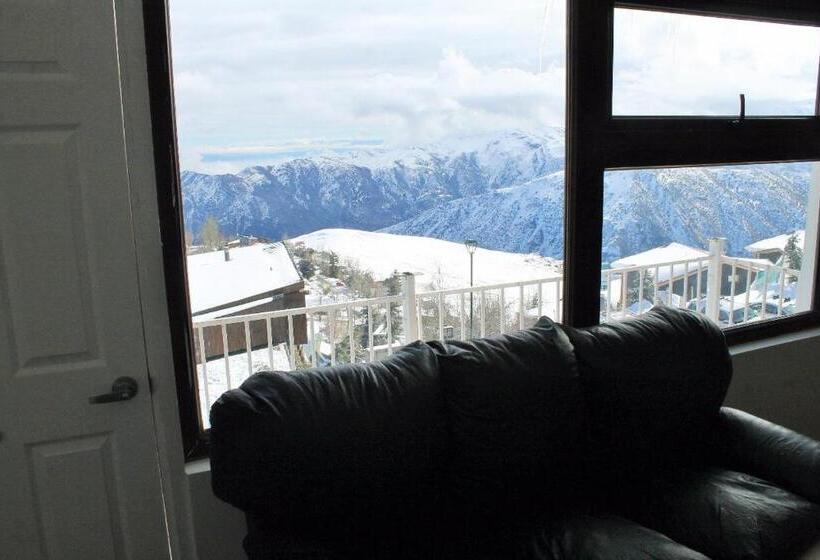 جناح مطلّ علي الجبل, Hf