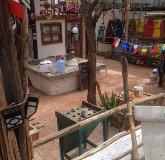 共用房间的床, Mancora Apartments