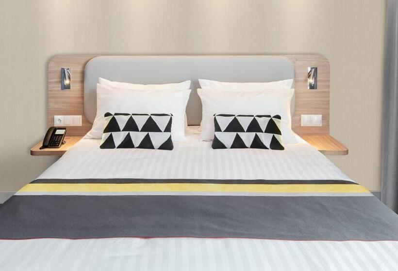 اتاق استاندارد, Holiday Inn Express   Rzeszow Airport, An Ihg