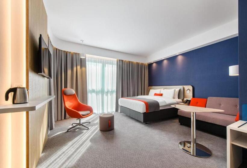 اتاق استاندارد, Holiday Inn Express   Rzeszow Airport, An Ihg