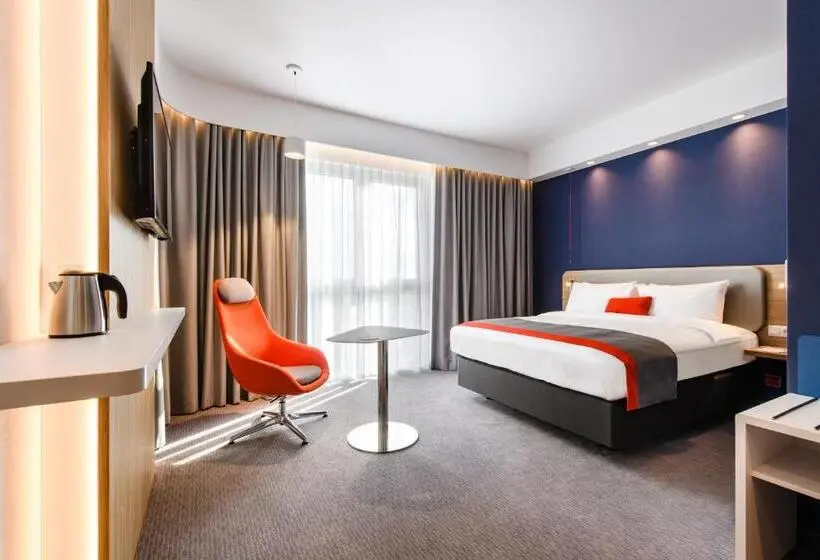 身障者適用スタンダードルーム, Holiday Inn Express   Rzeszow Airport, An Ihg