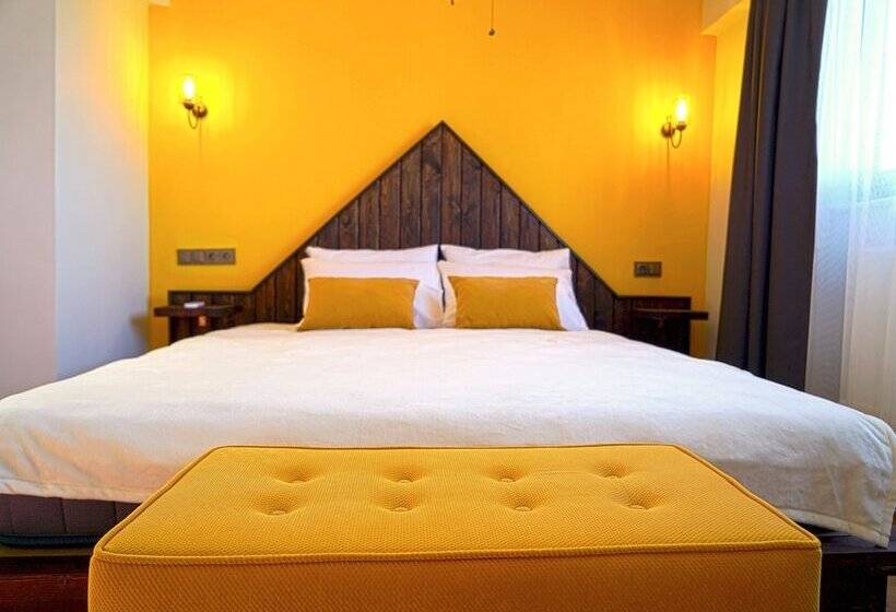 اتاق استاندارد, Fuego Design Suites