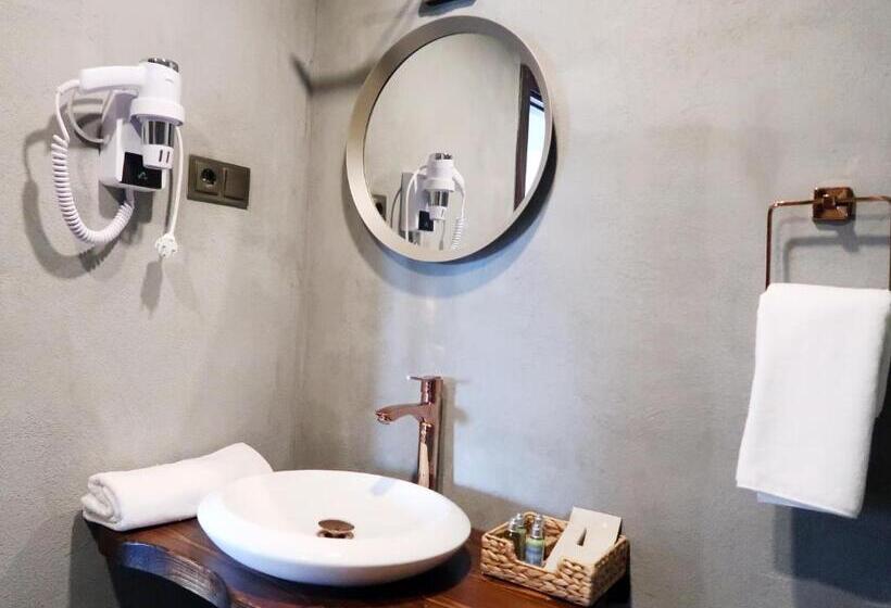 سوییت خانوادگی, Fuego Design Suites