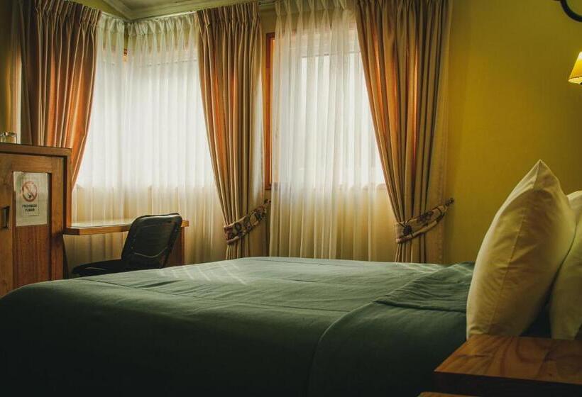 스탠다드 룸, Departamentos Del Sur