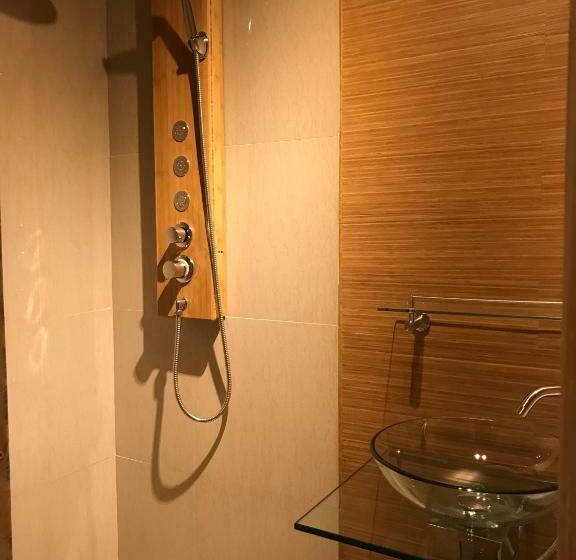 スタンダードルーム, Manada Del Desierto