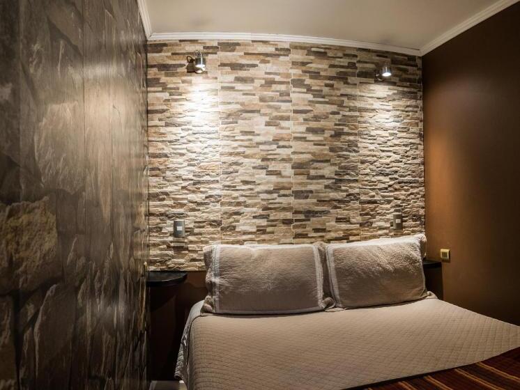 ファミリールーム, Manada Del Desierto