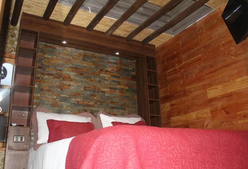 スタンダードルーム, Manada Del Desierto