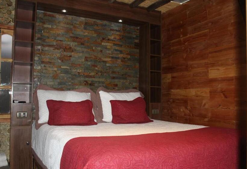 スタンダードルーム, Manada Del Desierto