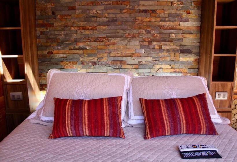 スタンダードルーム, Manada Del Desierto