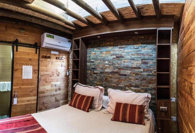 スタンダードルーム, Manada Del Desierto