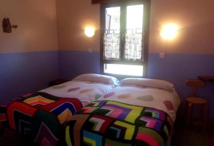 经济房, Albergue El último Bucardo