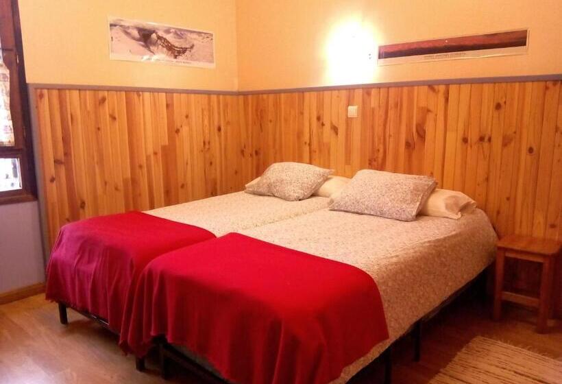 经济房, Albergue El último Bucardo