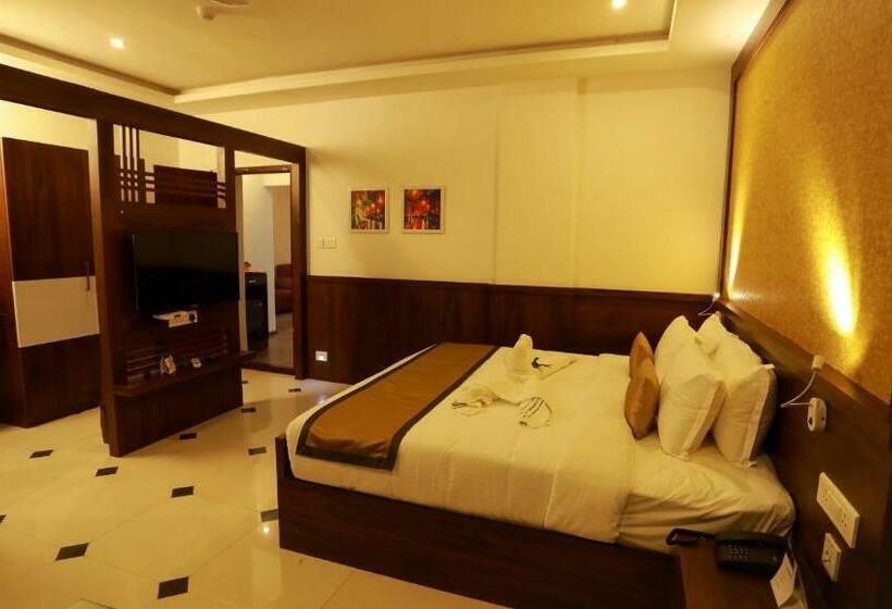 חדר סופריור, Emperor