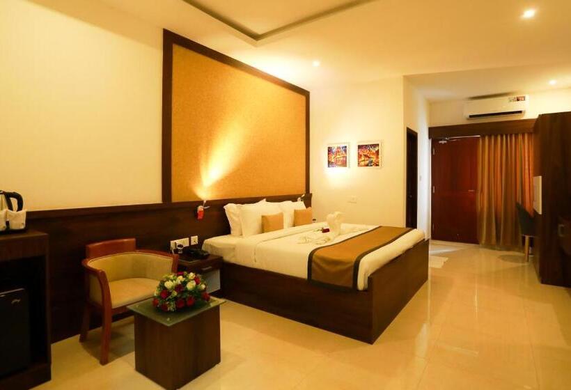 חדר דלוקס, Emperor