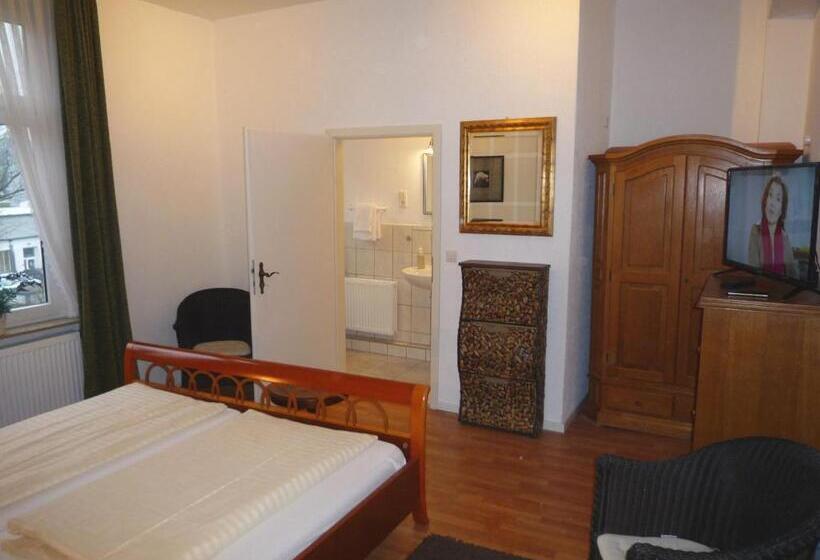 Номер Стандарт, Alt Lennep