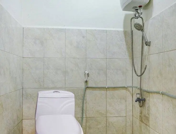 デラックスルーム, Oyo 2972 Wisma Sartika