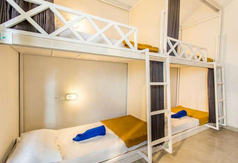 Кровать в Общей Комнате, Angels Boutique Hostel Canggu