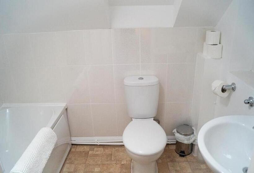 豪华工作室, Ricky Road Guest House   Wizard Studio Room Available To Book Now