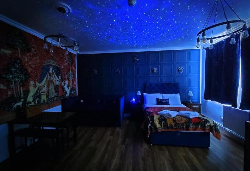 标准工作室, Ricky Road Guest House   Wizard Studio Room Available To Book Now